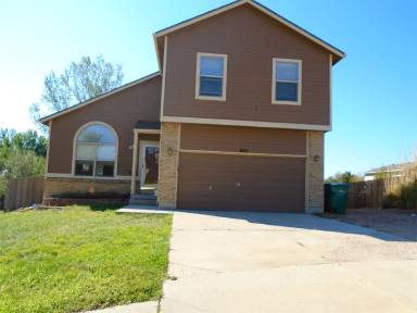 Main picture of 605 Stubblefield Dr