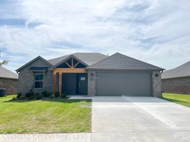 Main picture of 1011 Trailwood St