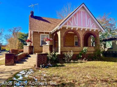 Main picture of 3701 Vallejo St