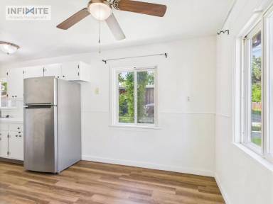 Main picture of 809 N Black Ave