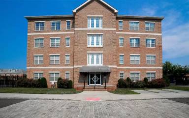 Main picture of 111 Glenwood Ave