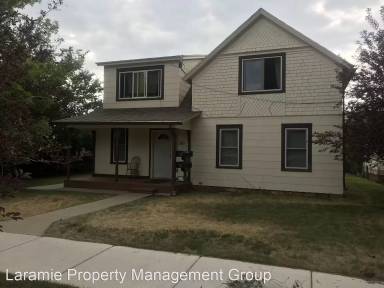 Main picture of 514 S 10th St