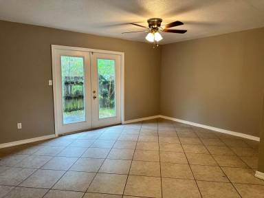 Main picture of Riverbend Condo