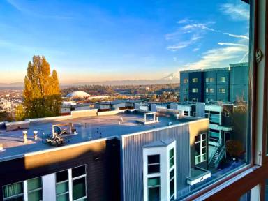 Main picture of 2330 Yakima Ct