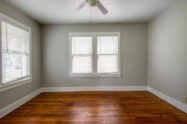 Main picture of 3204 Waits Ave