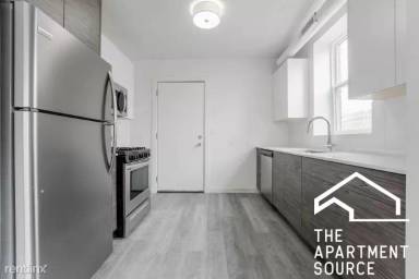 Main picture of 6104 N Paulina St