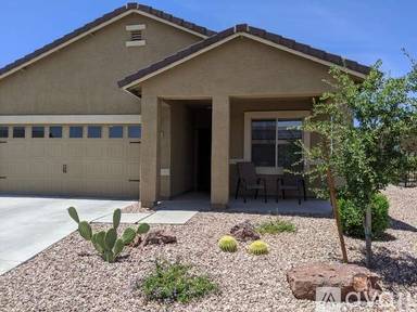 Main picture of 312 S 224th Dr