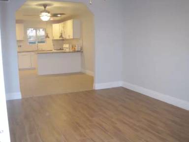 Main picture of 235 N Birch Ct