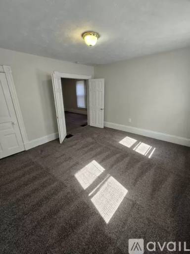 Main picture of 119 Paddock Ave SE