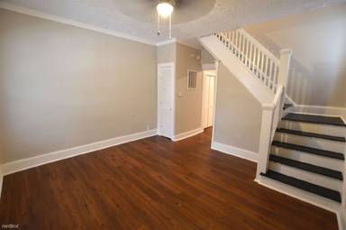 Main picture of 1527 Draper St
