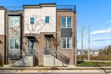 Main picture of 2050 McKinley St