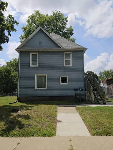 Main picture of 207 Randall St
