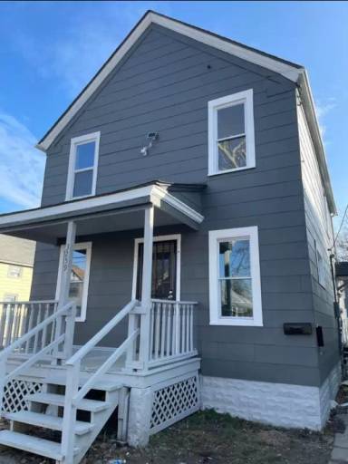 Main picture of 3259 W 48th St