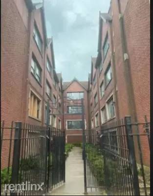 Main picture of 7749 S Yates Blvd
