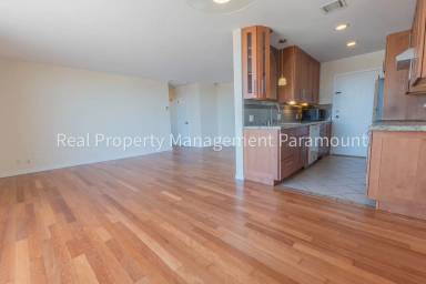 Main picture of 100 South Doheny Condos