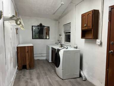 Main picture of 1601 W Lake Ave