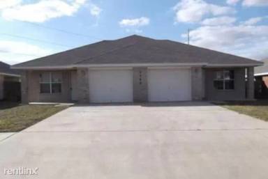 Main picture of 2705 Seabiscuit Dr