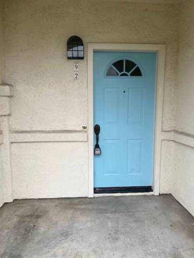 Main picture of 190 Bautista Ct