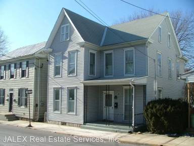 Main picture of 113 E Burd St