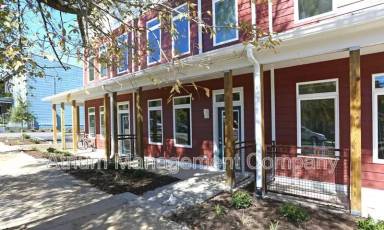 Main picture of 3618 E Broad St