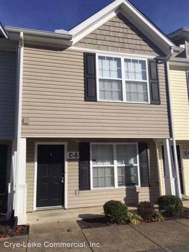 Main picture of 2961 S Rutherford Blvd