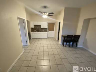 Main picture of 5802 Circulo Dr
