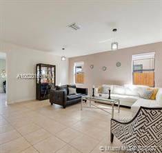 Main picture of 11711 SW 254th St