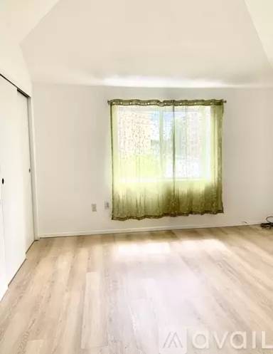 Main picture of 107 Richmond Hill Rd