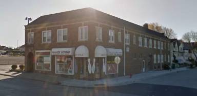 Main picture of 1408 S 79th St