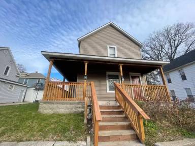 Main picture of 439 More St NE