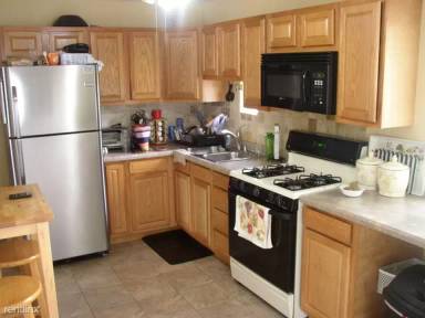 Main picture of 1519 Highland Ave