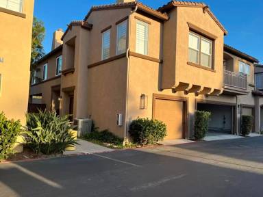 Main picture of 4494 Brisbane Way