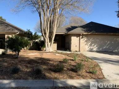Main picture of 1558 Eastridge Pkwy