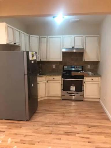 Main picture of 20 Mount Hope Pl