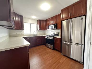 Main picture of 3415 Harding Ave