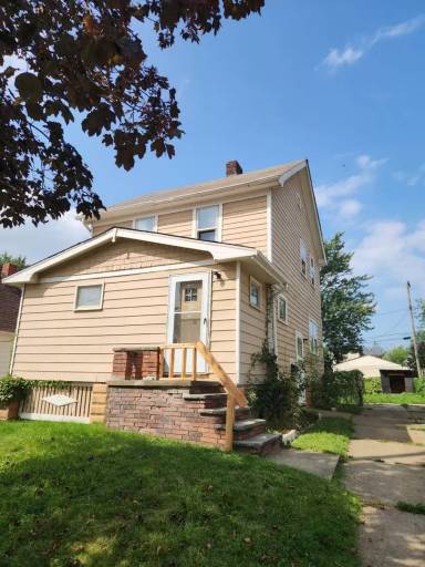 Main picture of 7817 Bancroft Ave