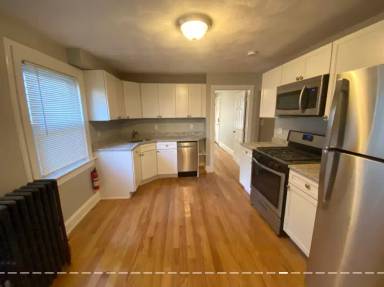 Main picture of 305 Highland Ave