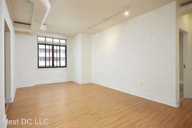 Main picture of 809 6th St NW