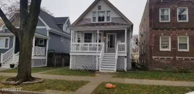 Main picture of 4108 N Kilbourn Ave