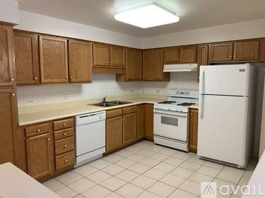 Main picture of 6463 N Northwest Hwy