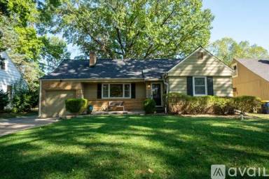 Main picture of 7721 Mercier St