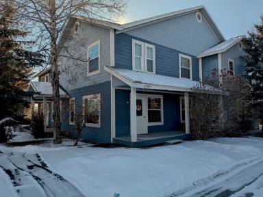 Main picture of 620 Centennial Mountain St
