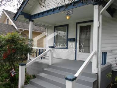 Main picture of 4826 S Park Ave