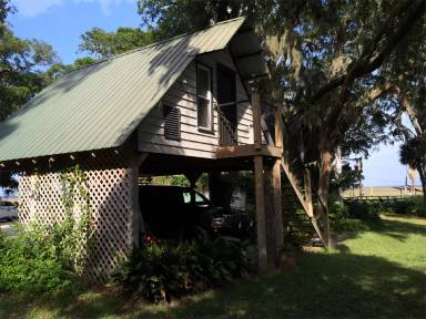 Main picture of Wilmington Island Cottage