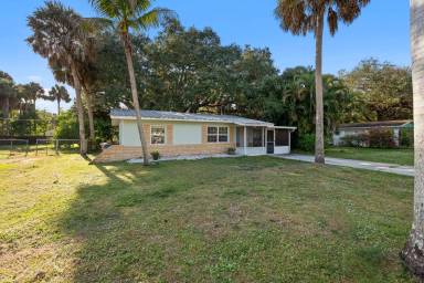Main picture of 236 Delray Ave
