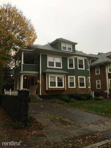 Main picture of 256 President Ave