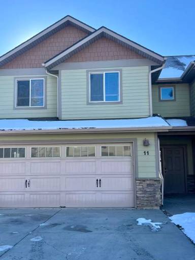 Main picture of 3206 Warbler Way