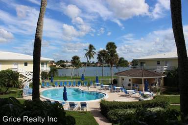 Main picture of 3300 Gulf Shore Blvd N