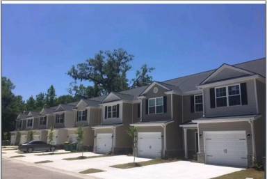 Main picture of 809 Ferguson Ln