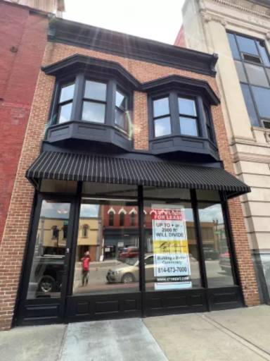 Main picture of 1281 Liberty St